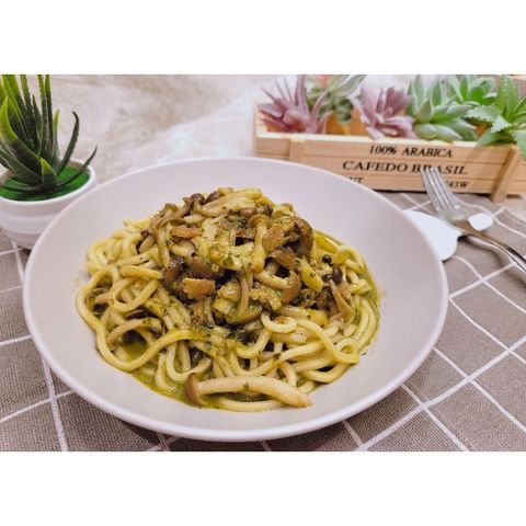 sg-11134201-22110-3zc4xthb3ijvea