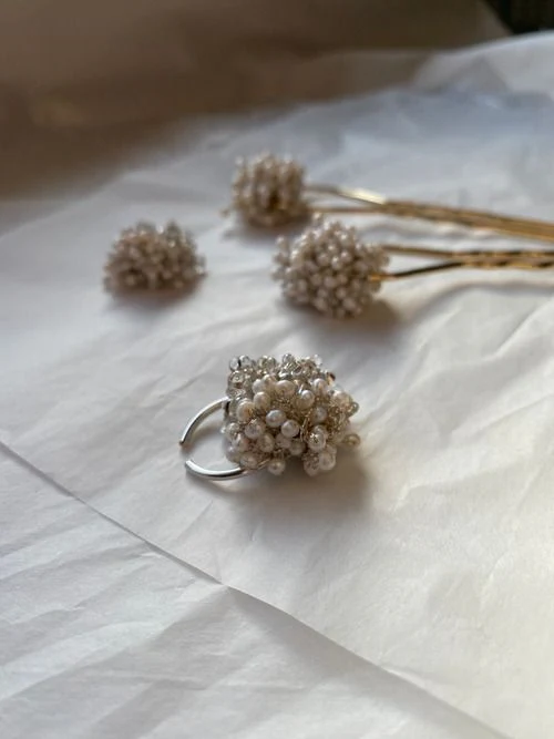 kiran Mosh ear cuff.4