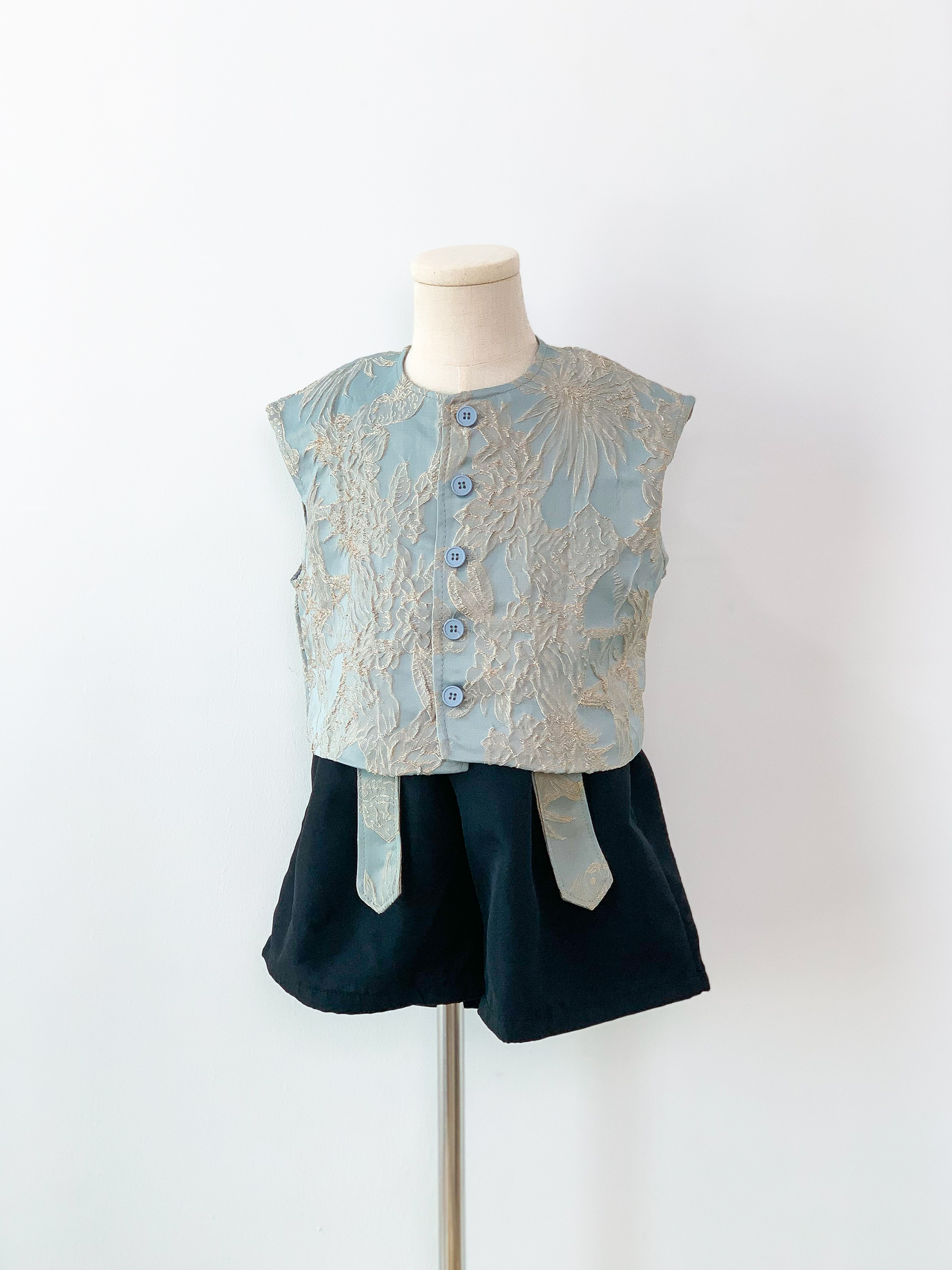 image_8A6EF0BE-F5B4-45FD-B631-328A7014FDA3_1762601396