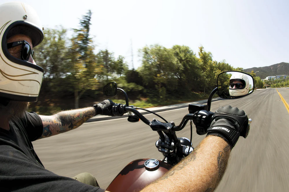 Screenshot 2026-04-06 at 19-25-06 Seeing Is Believing - Utility Mirrors