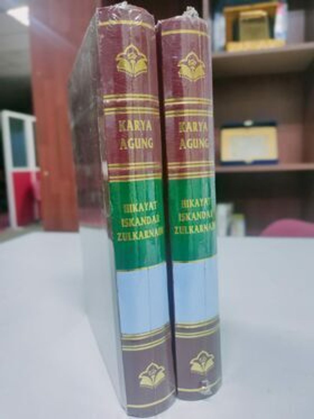 99825931