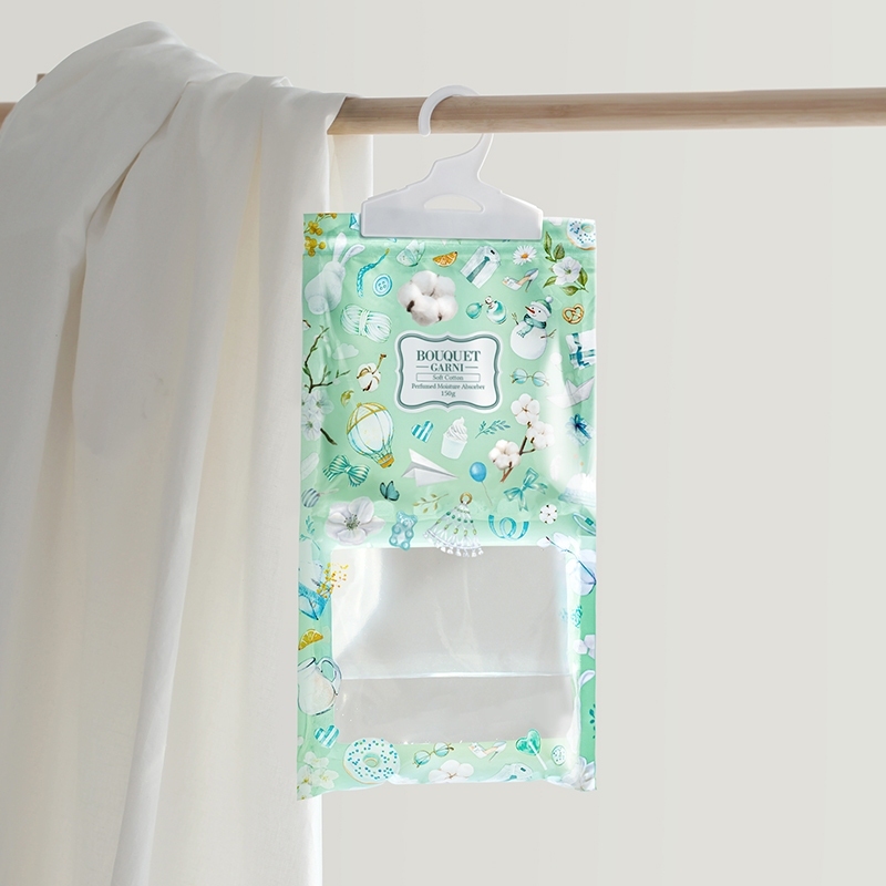 tw-11134207-820l7-mm8pllkp5hc4aa