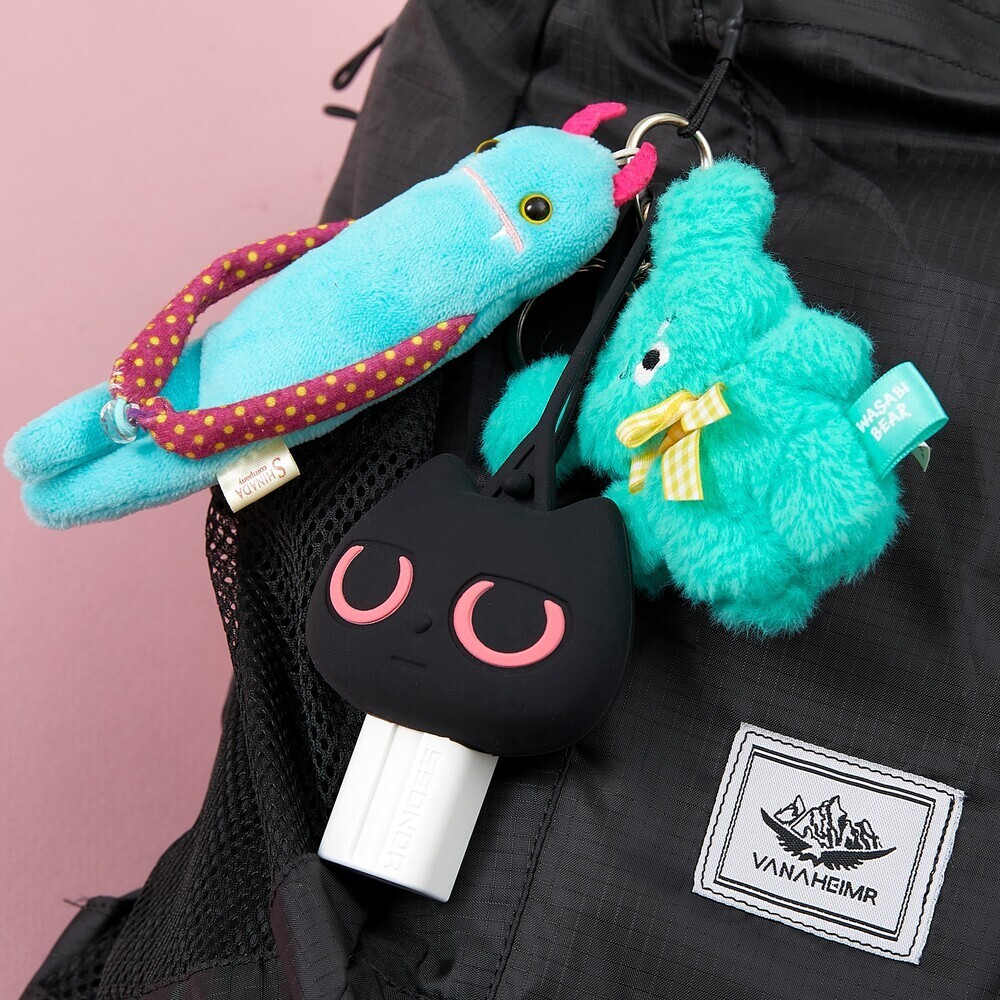 tw-11134207-820l7-mmk8vwd86vb90d