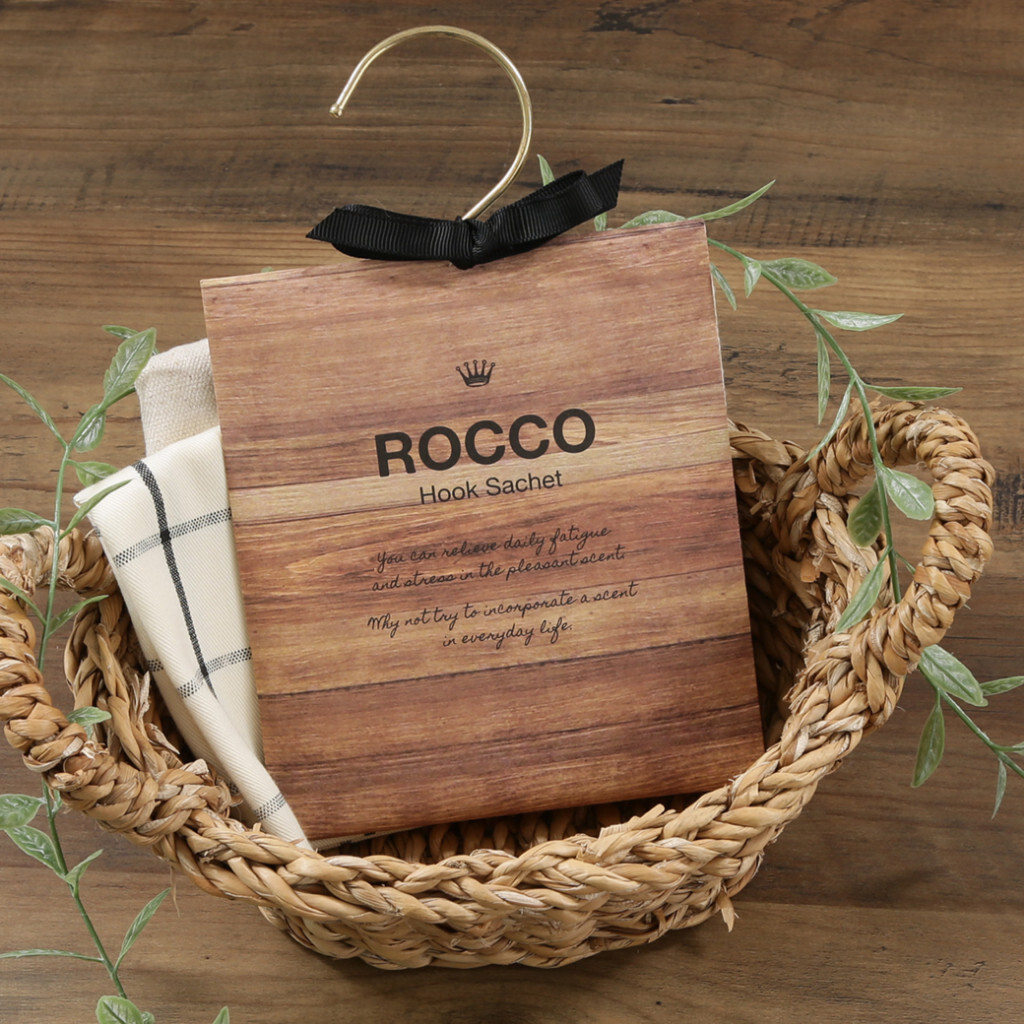 tw-11134201-7r98p-lvloyu4ydlukd1