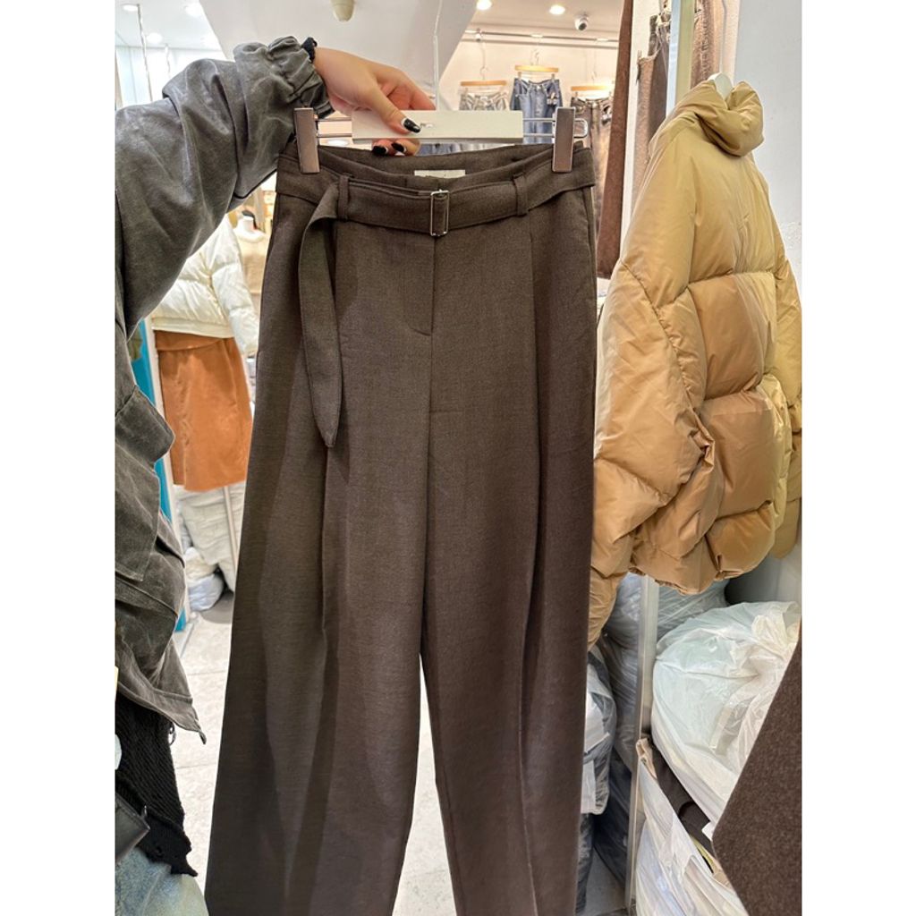 tw-11134207-7r990-lnu5olhkh5wd1d