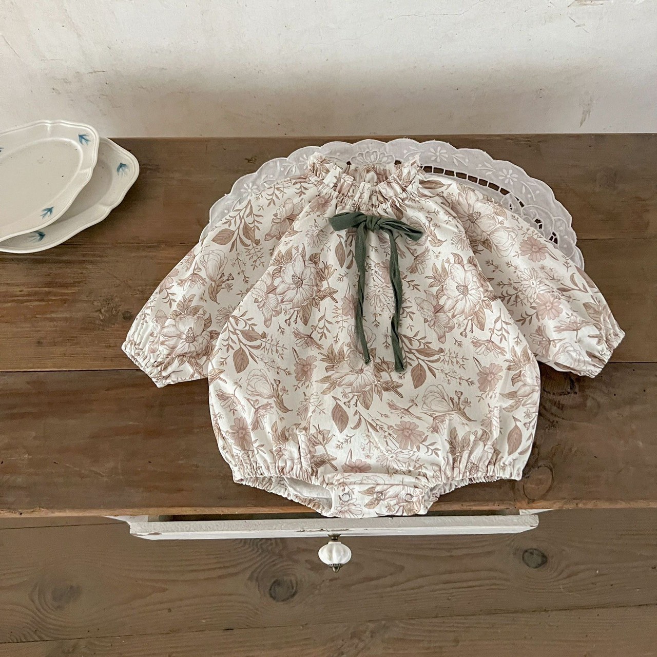 LINE_ALBUM_202584_250804_173