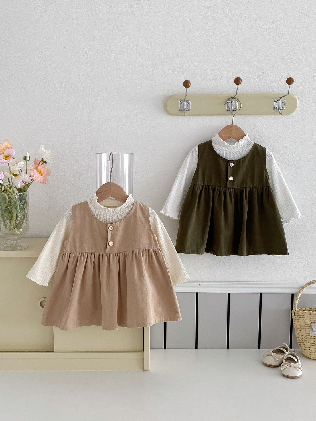 LINE_ALBUM_202589_250809_113