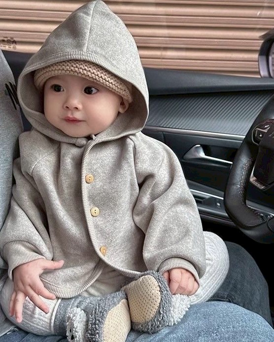 LINE_ALBUM_202593_250903_70