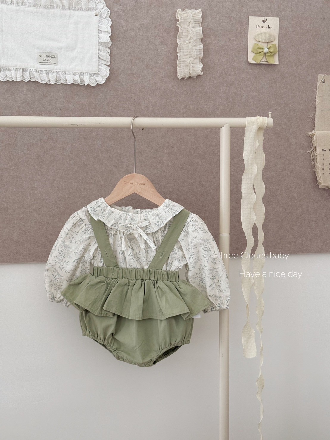 LINE_ALBUM_202595_250905_146