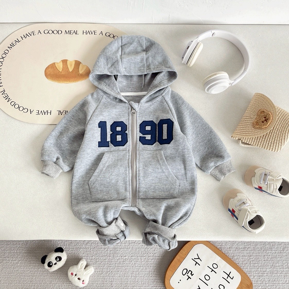 LINE_ALBUM_202596_250906_227