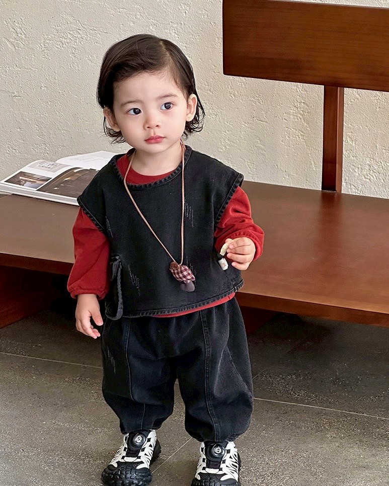 LINE_ALBUM_202596_250906_134