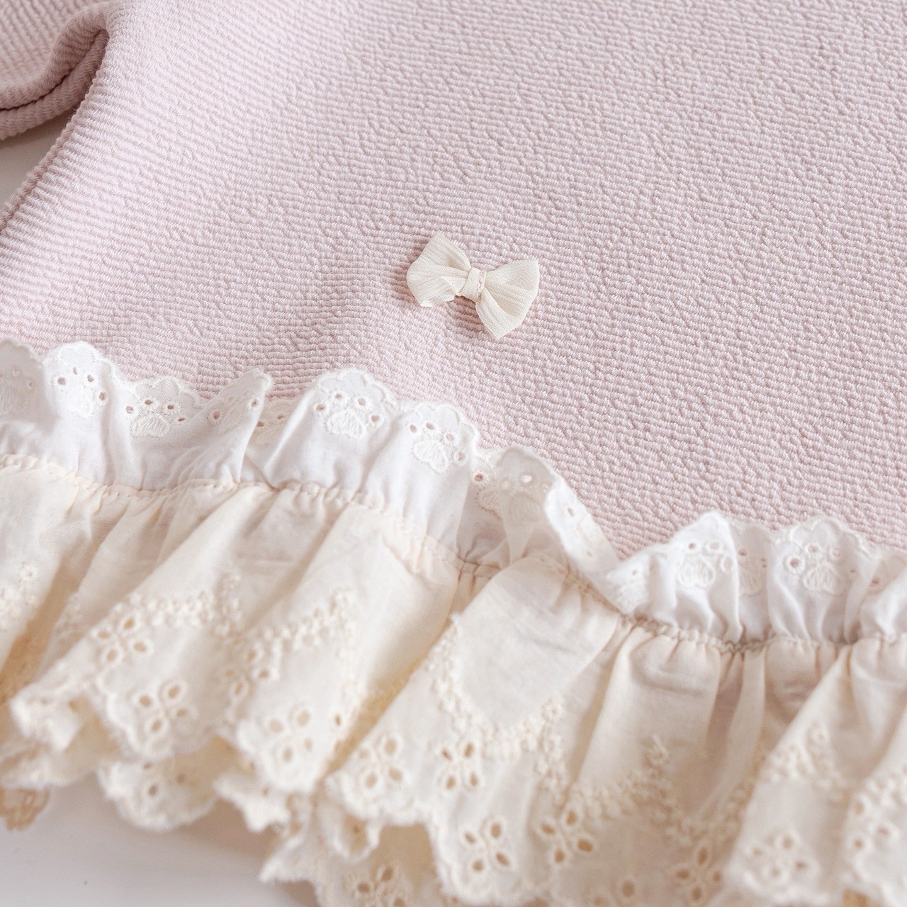 LINE_ALBUM_202596_250906_123