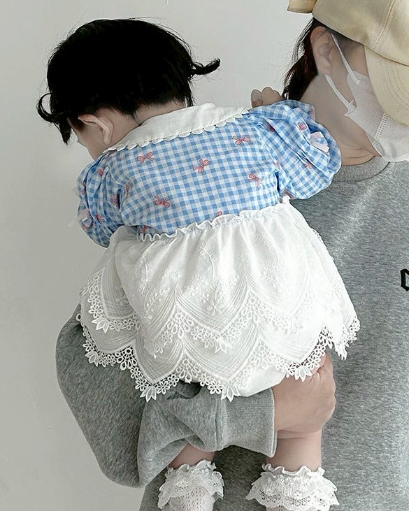 LINE_ALBUM_202598_250908_111