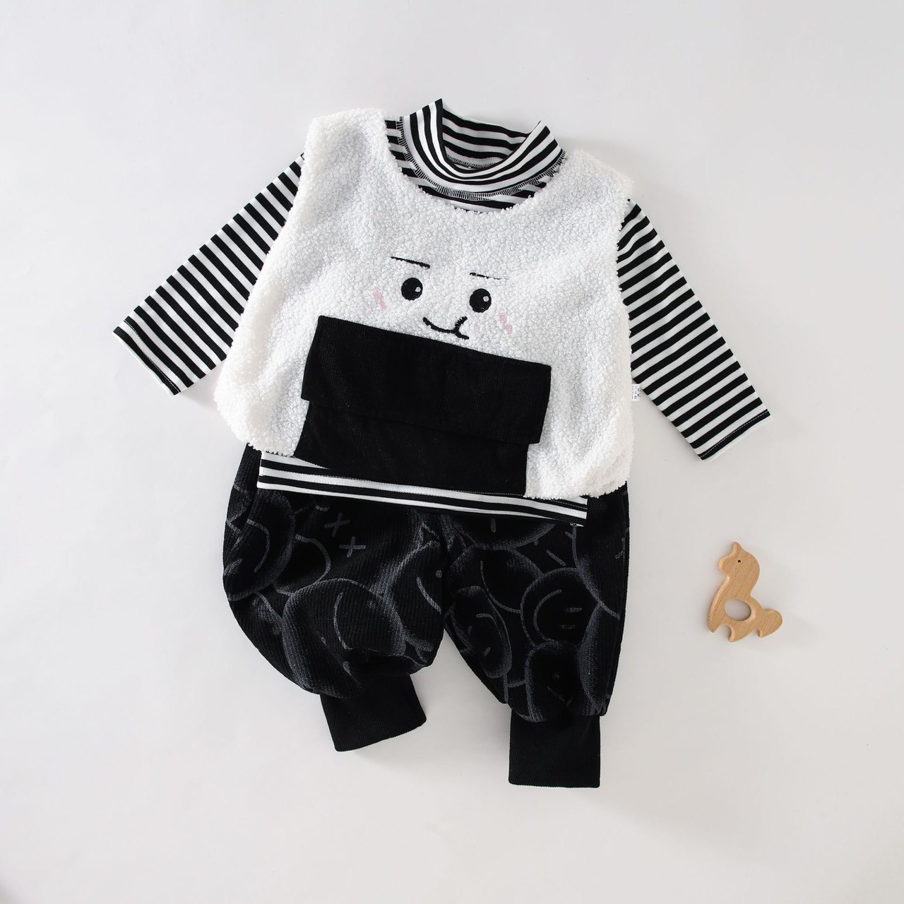 LINE_ALBUM_20251215_251215_74