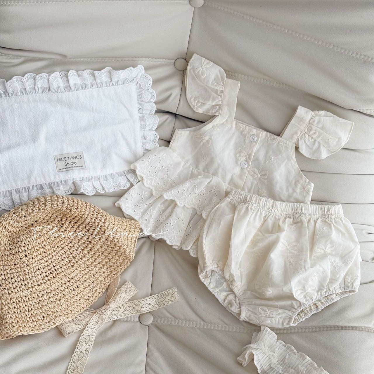 LINE_ALBUM_202631_260301_40