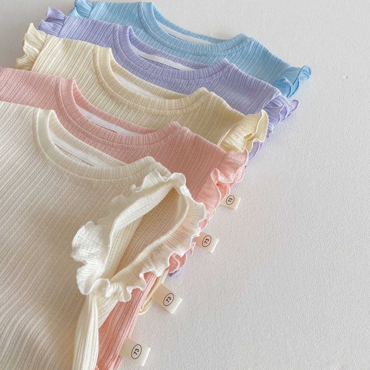 LINE_ALBUM_202632_260303_40