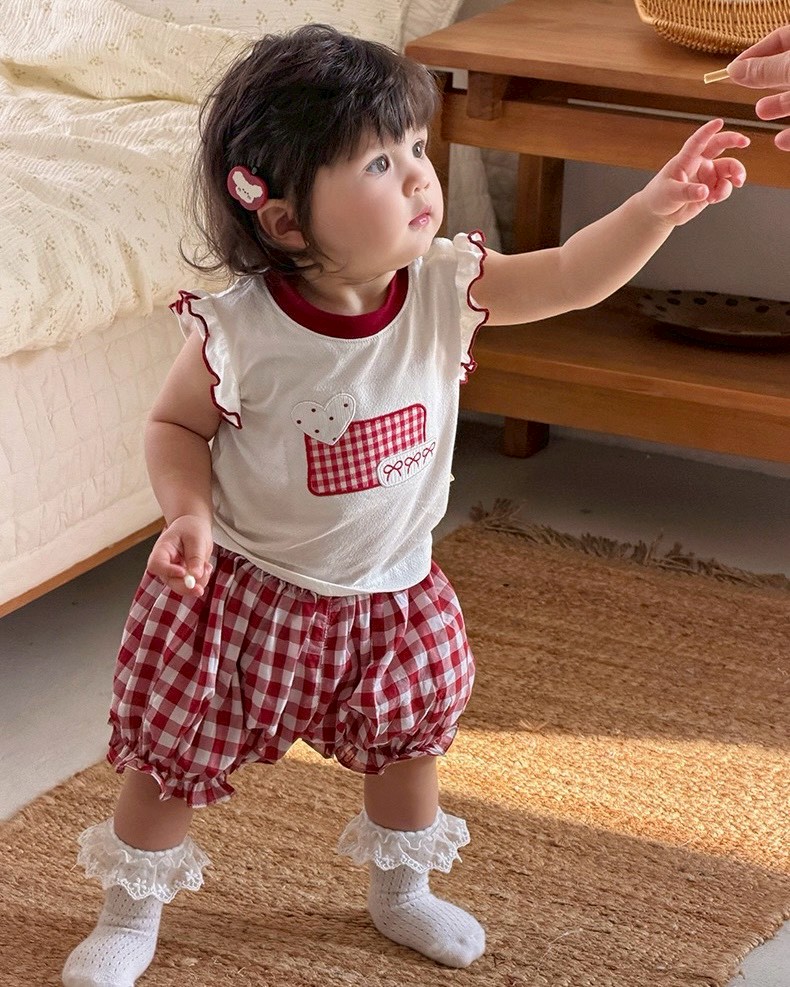 LINE_ALBUM_202636_260306_30