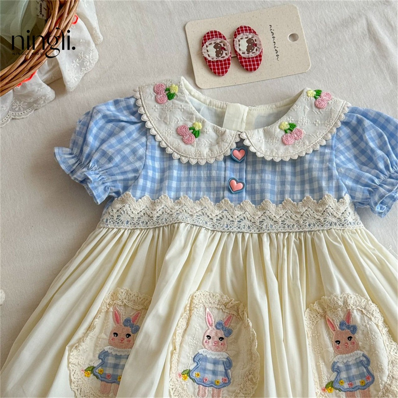 LINE_ALBUM_202636_260306_126