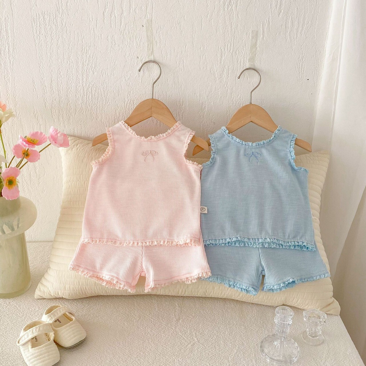 LINE_ALBUM_202633_260303_22