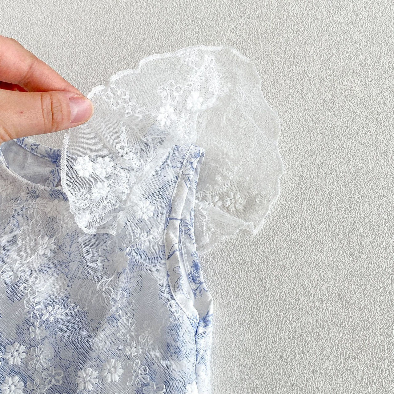 LINE_ALBUM_202635_260305_48