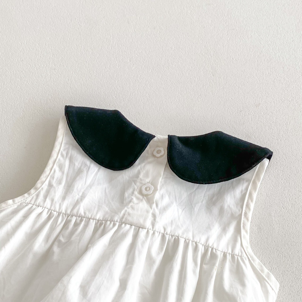 LINE_ALBUM_202635_260305_128