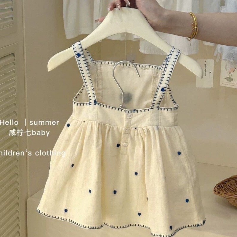 LINE_ALBUM_202636_260306_100