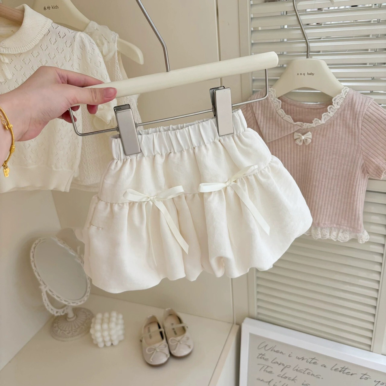 LINE_ALBUM_202636_260306_112