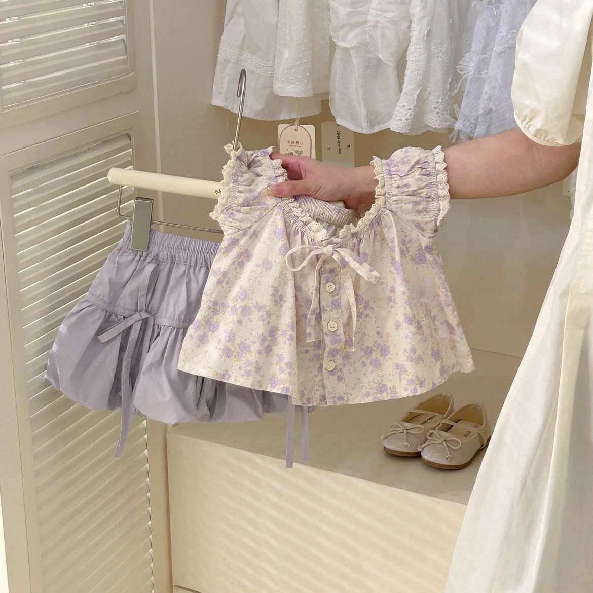 LINE_ALBUM_202636_260306_118