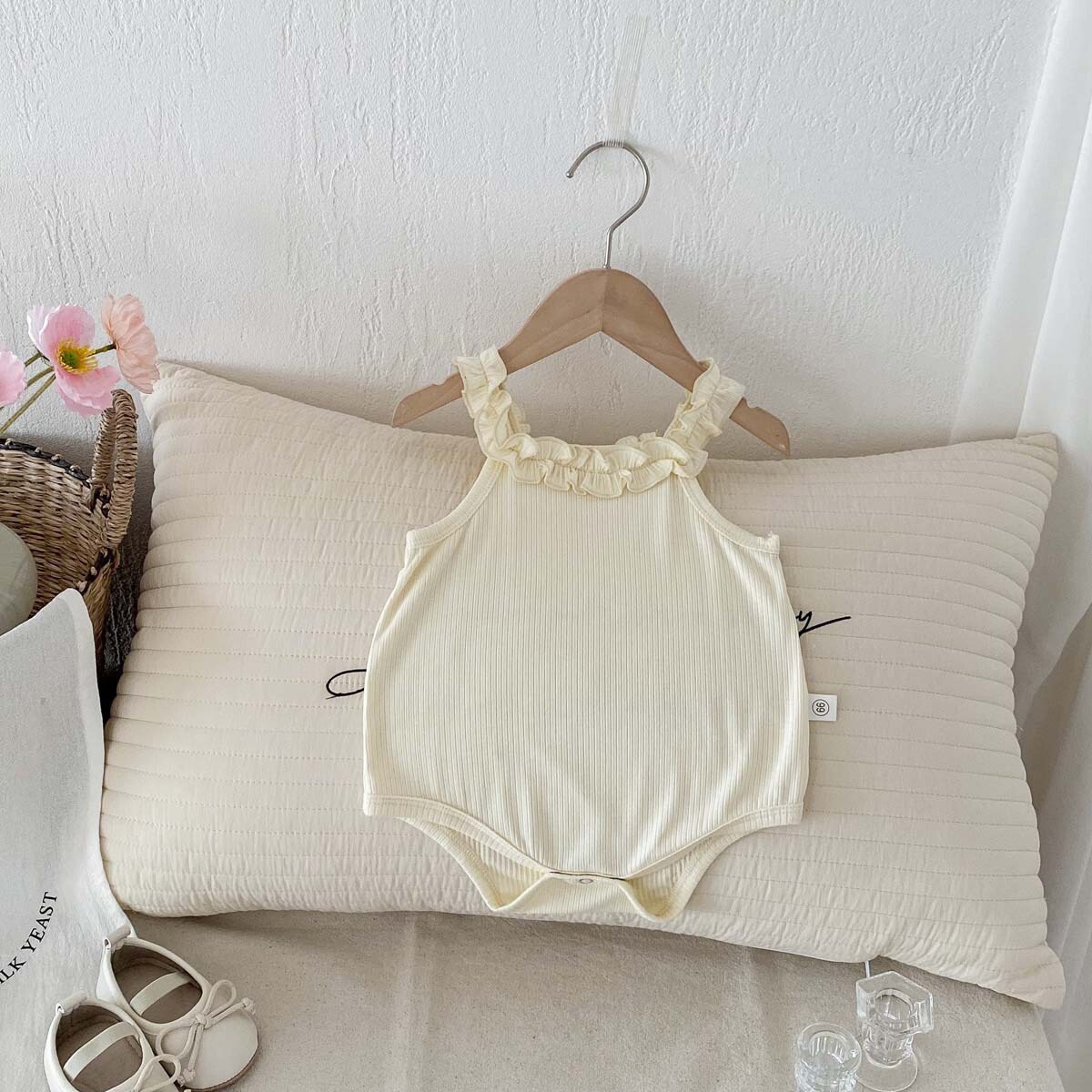 LINE_ALBUM_202638_260308_105