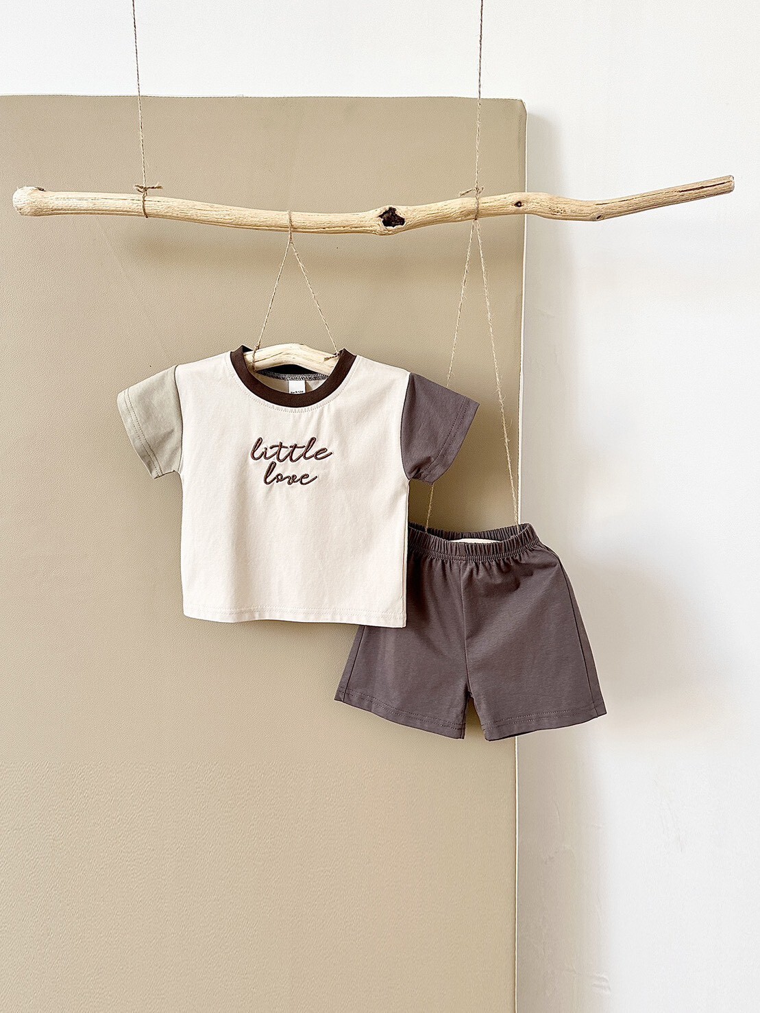 LINE_ALBUM_202639_260309_62