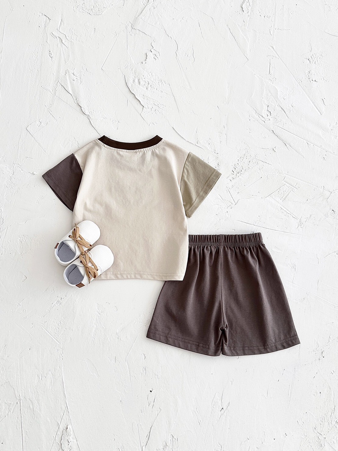 LINE_ALBUM_202639_260309_63