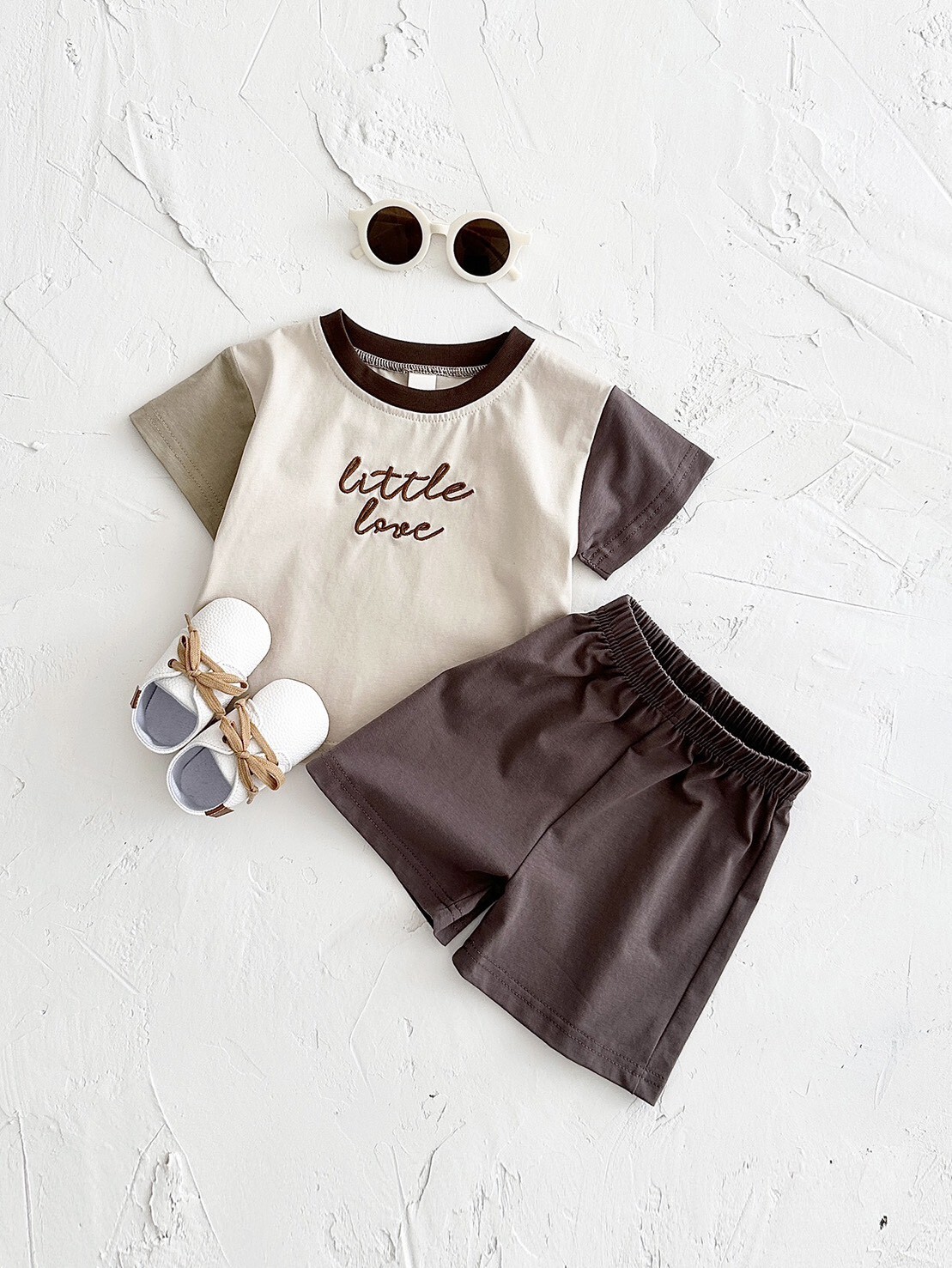 LINE_ALBUM_202639_260309_64