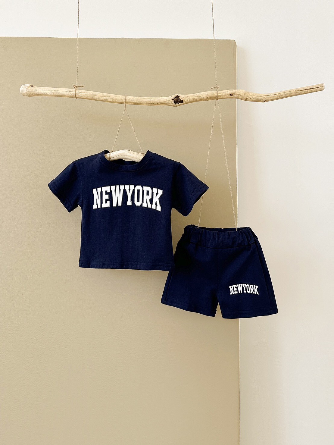 LINE_ALBUM_202639_260309_119