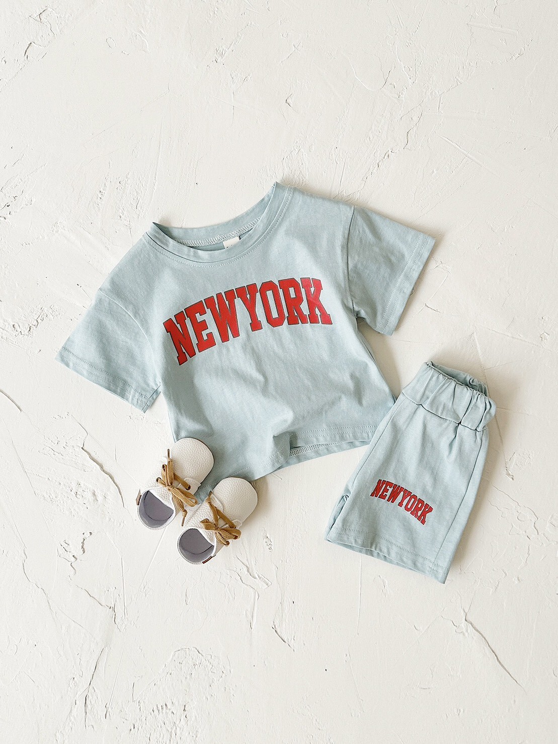 LINE_ALBUM_202639_260309_135