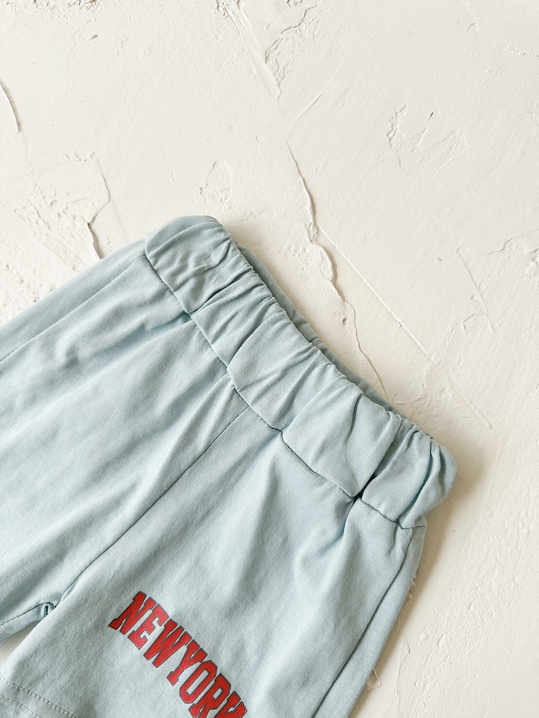 LINE_ALBUM_202639_260309_141