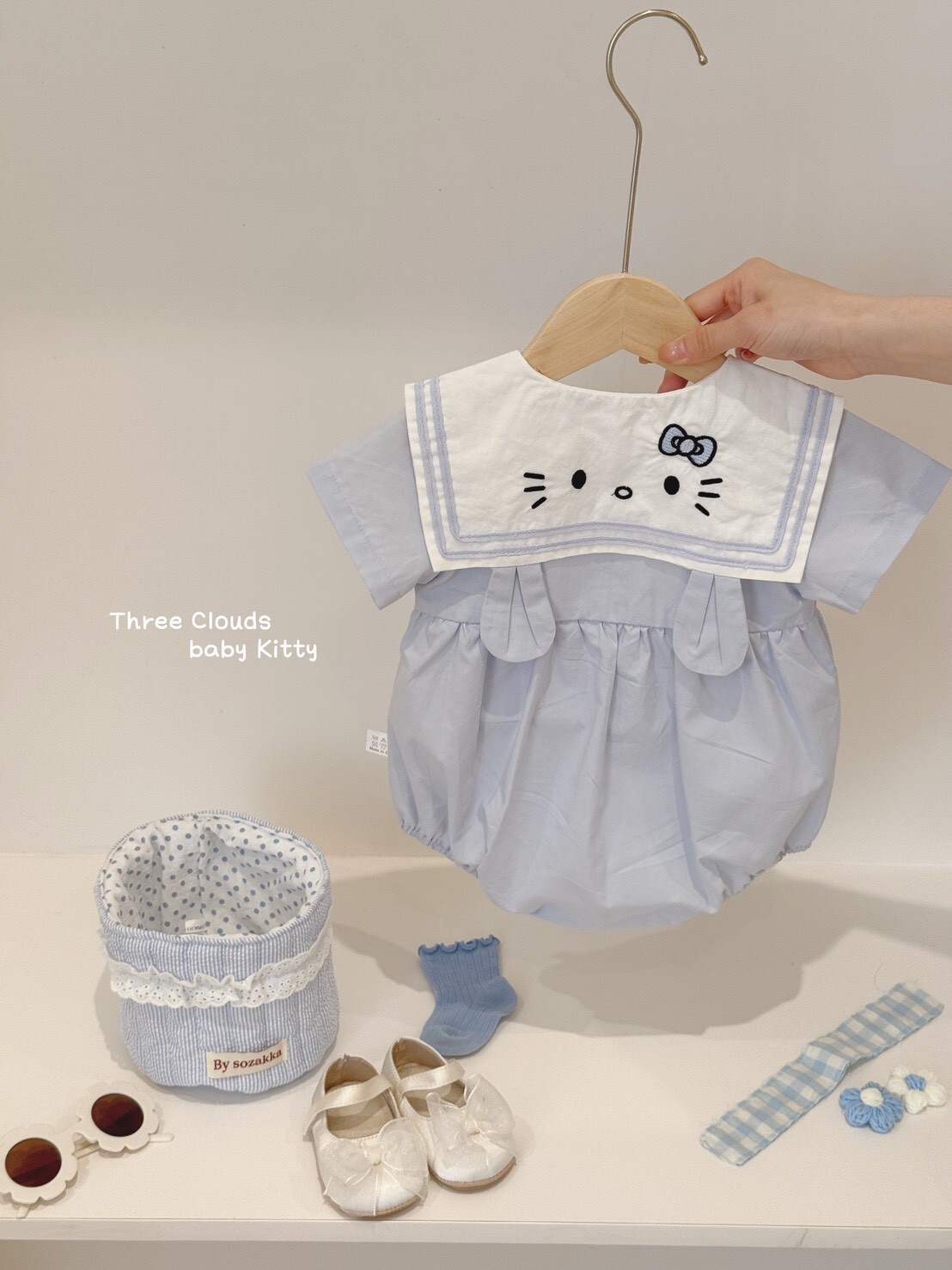 LINE_ALBUM_202641_260401_40