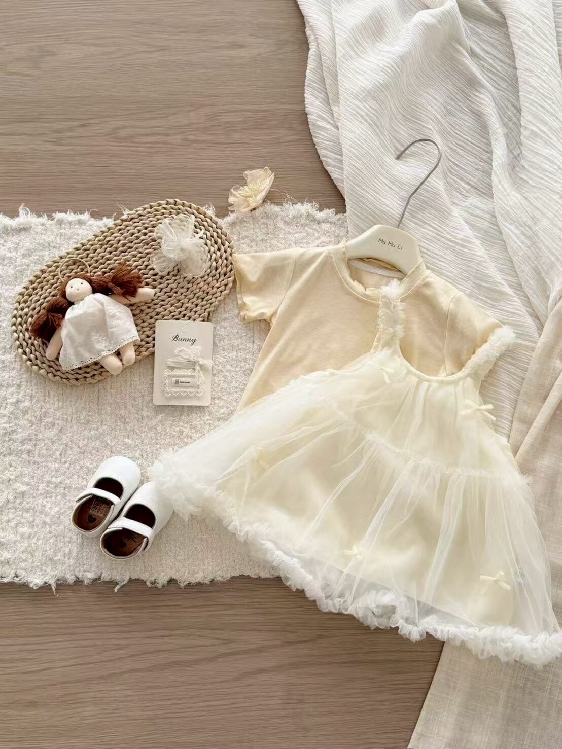 LINE_ALBUM_202641_260401_54