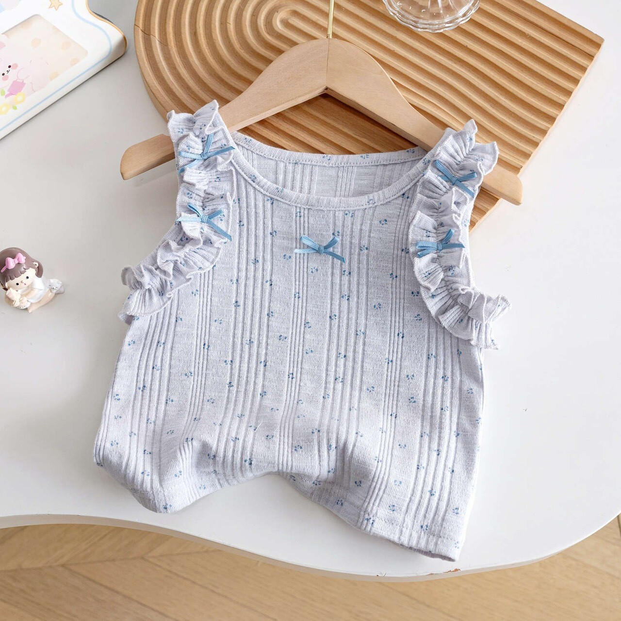 LINE_ALBUM_202647_260407_110