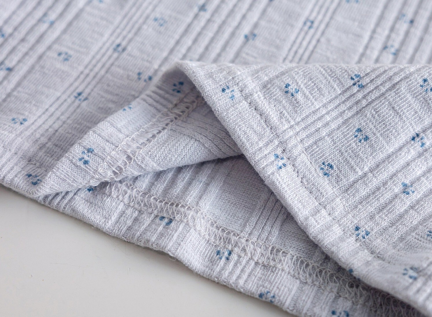 LINE_ALBUM_202647_260407_114