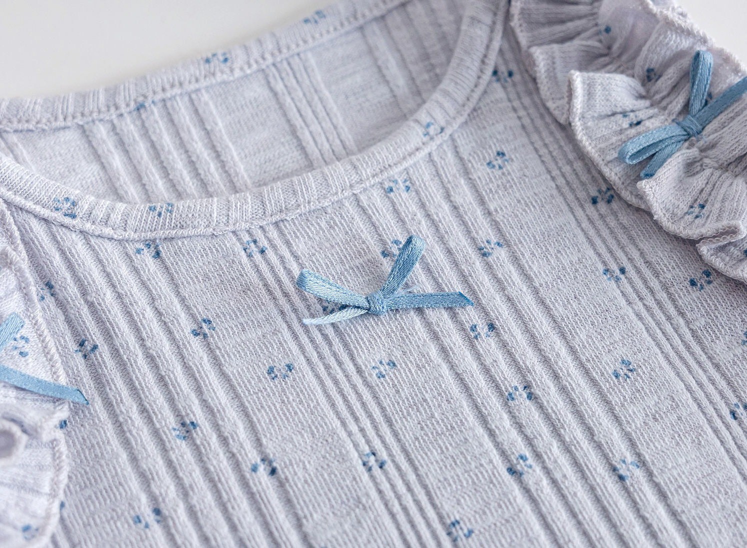 LINE_ALBUM_202647_260407_113