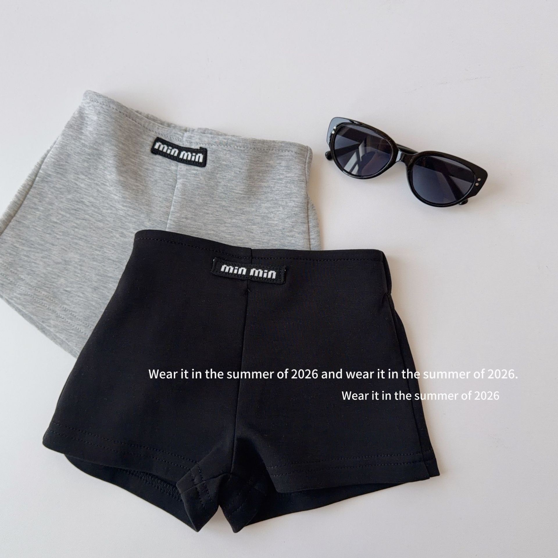 LINE_ALBUM_202648_260408_15