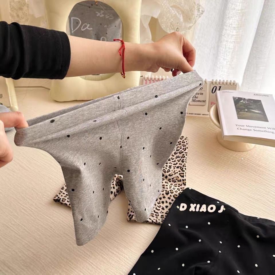 LINE_ALBUM_202648_260408_47