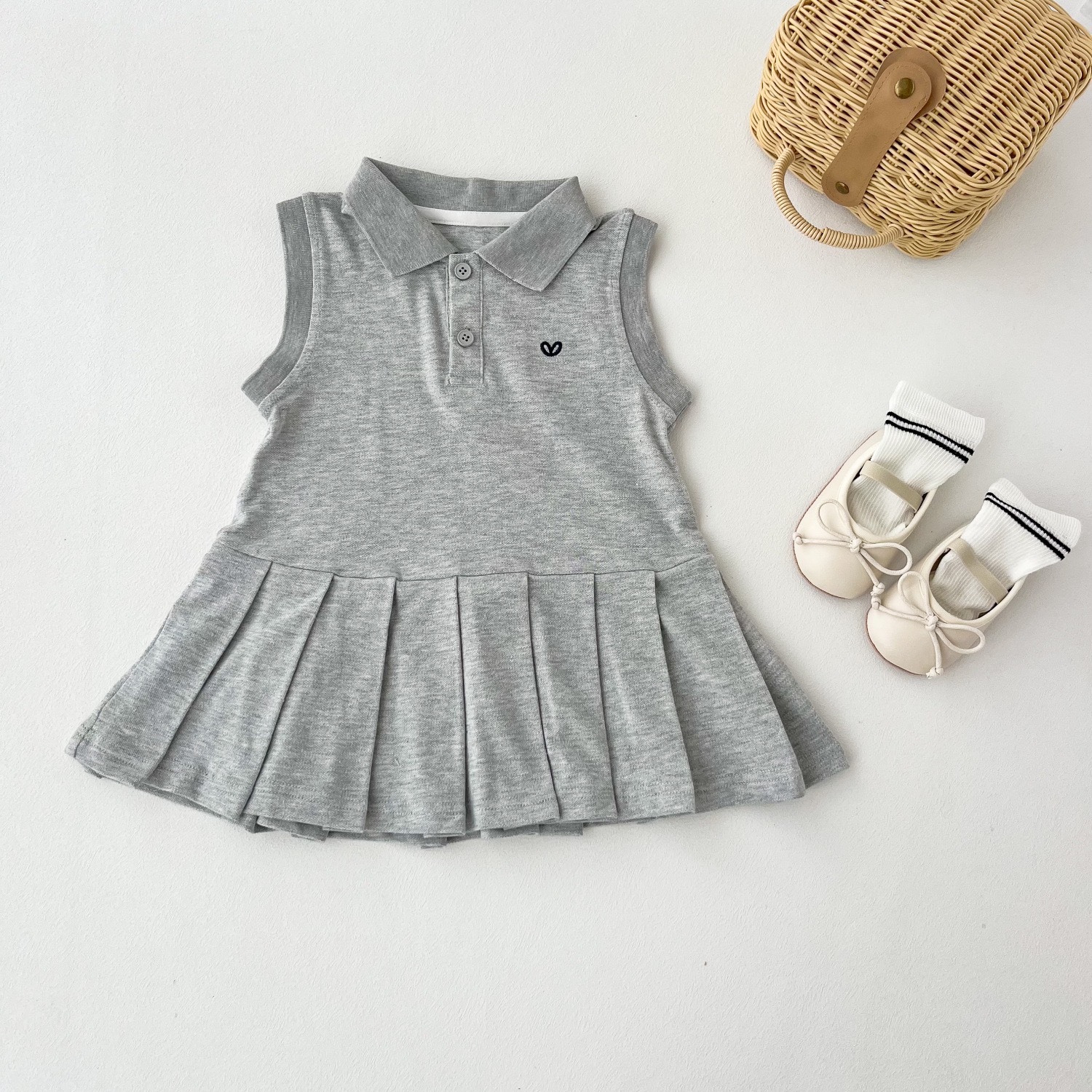 LINE_ALBUM_202648_260408_80