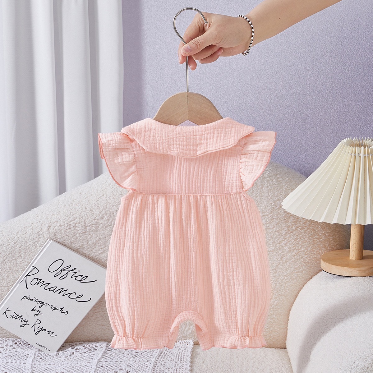 LINE_ALBUM_202648_260408_97