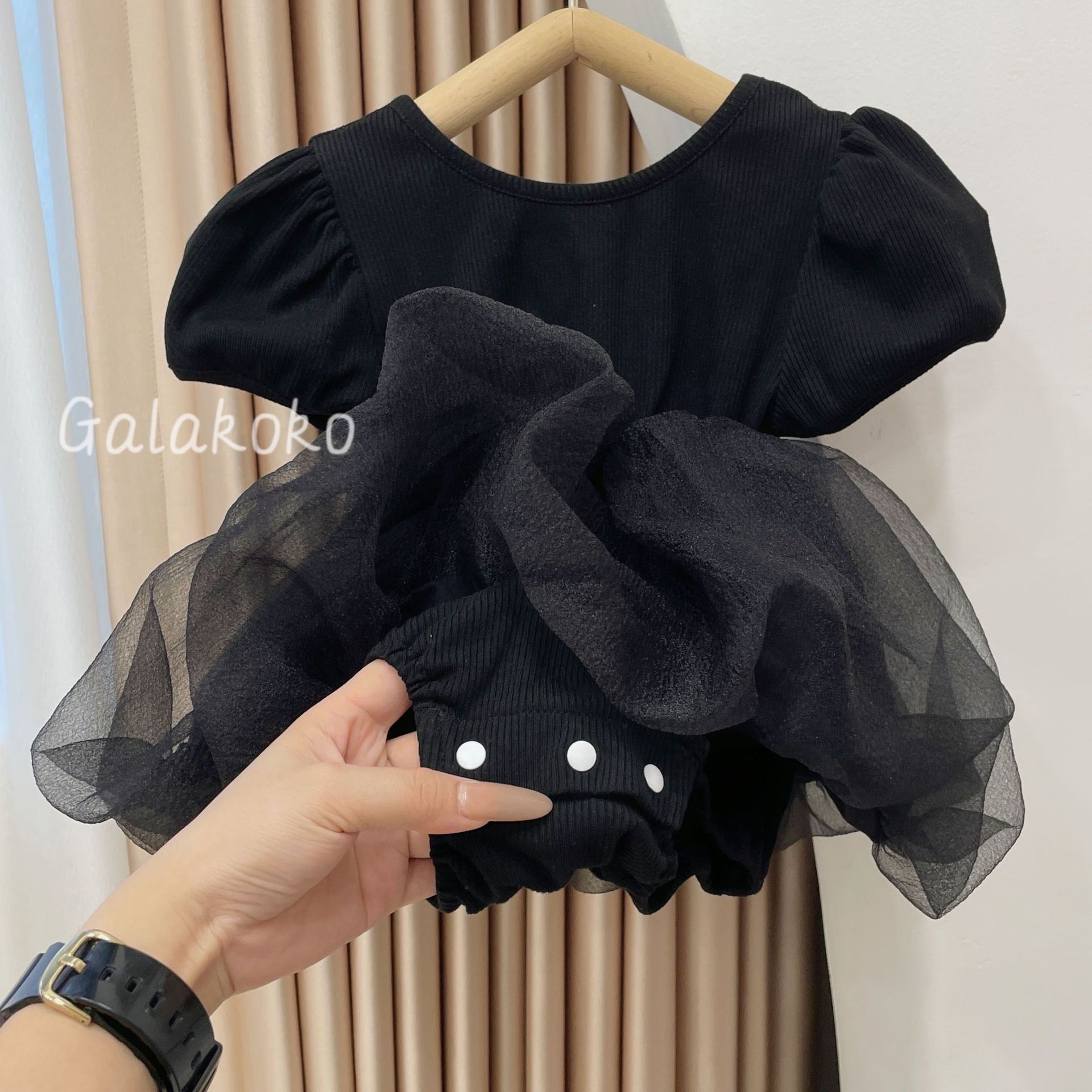 LINE_ALBUM_202649_260409_15