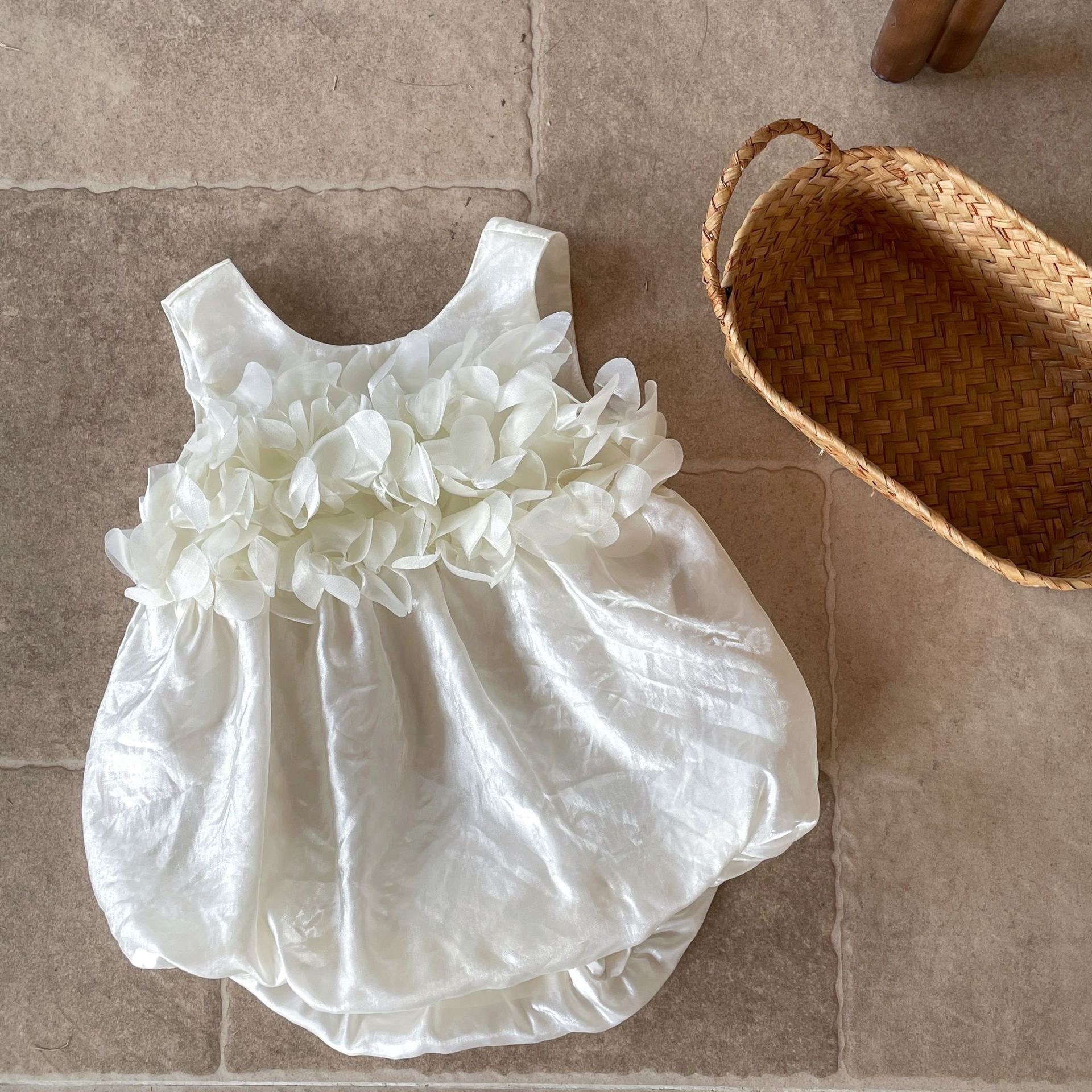 LINE_ALBUM_202649_260409_96