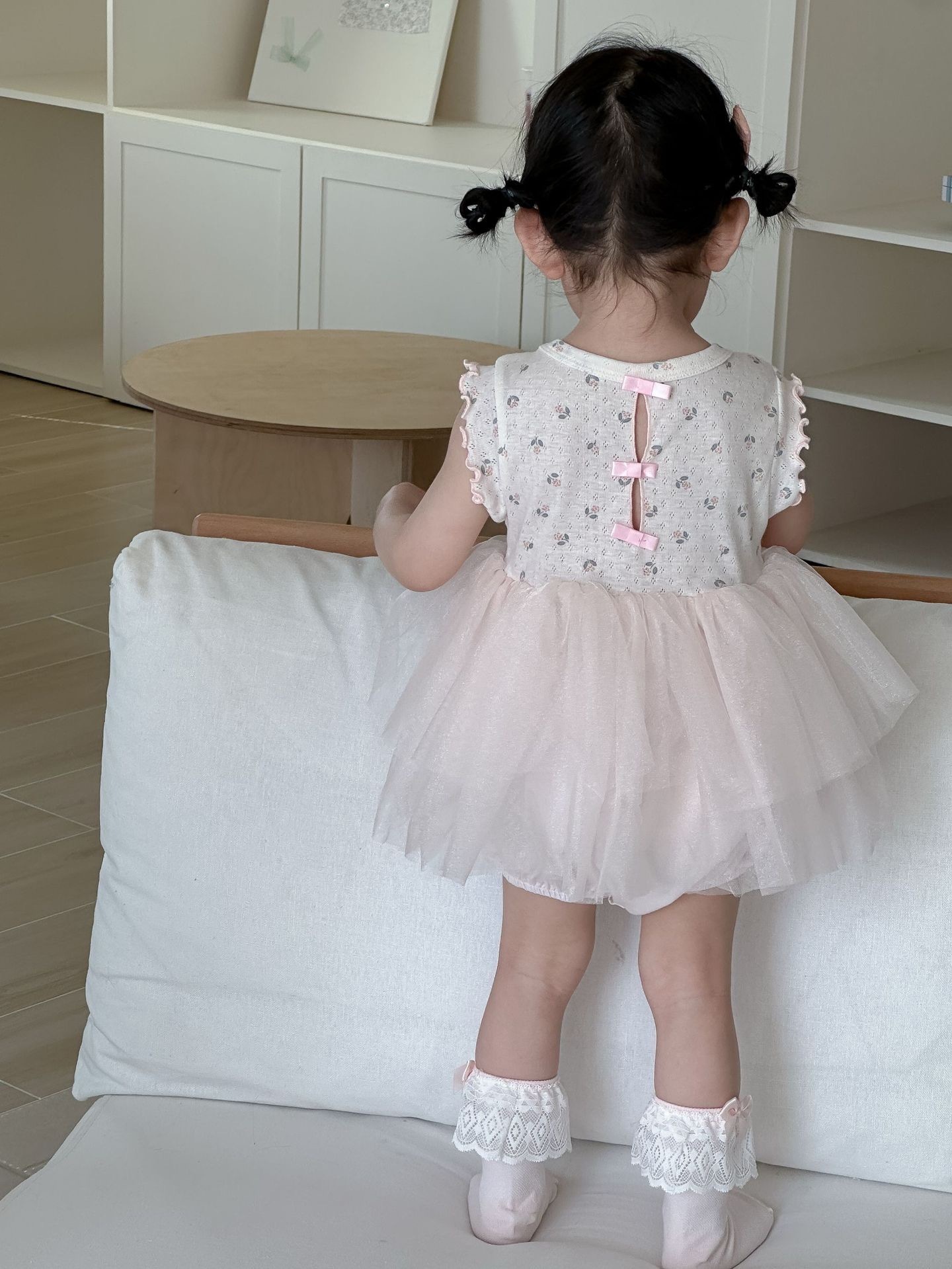 LINE_ALBUM_202649_260409_108