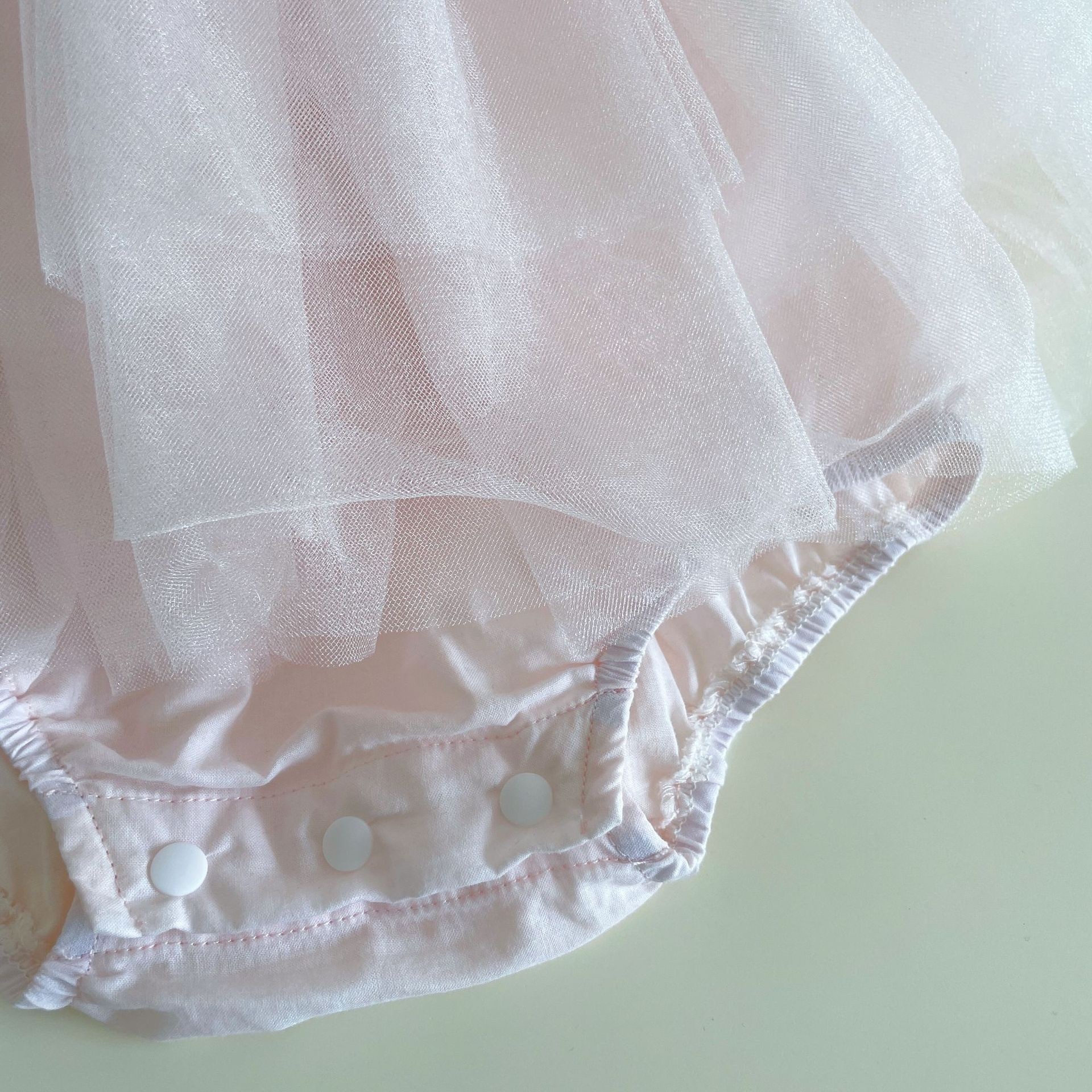 LINE_ALBUM_202649_260409_110