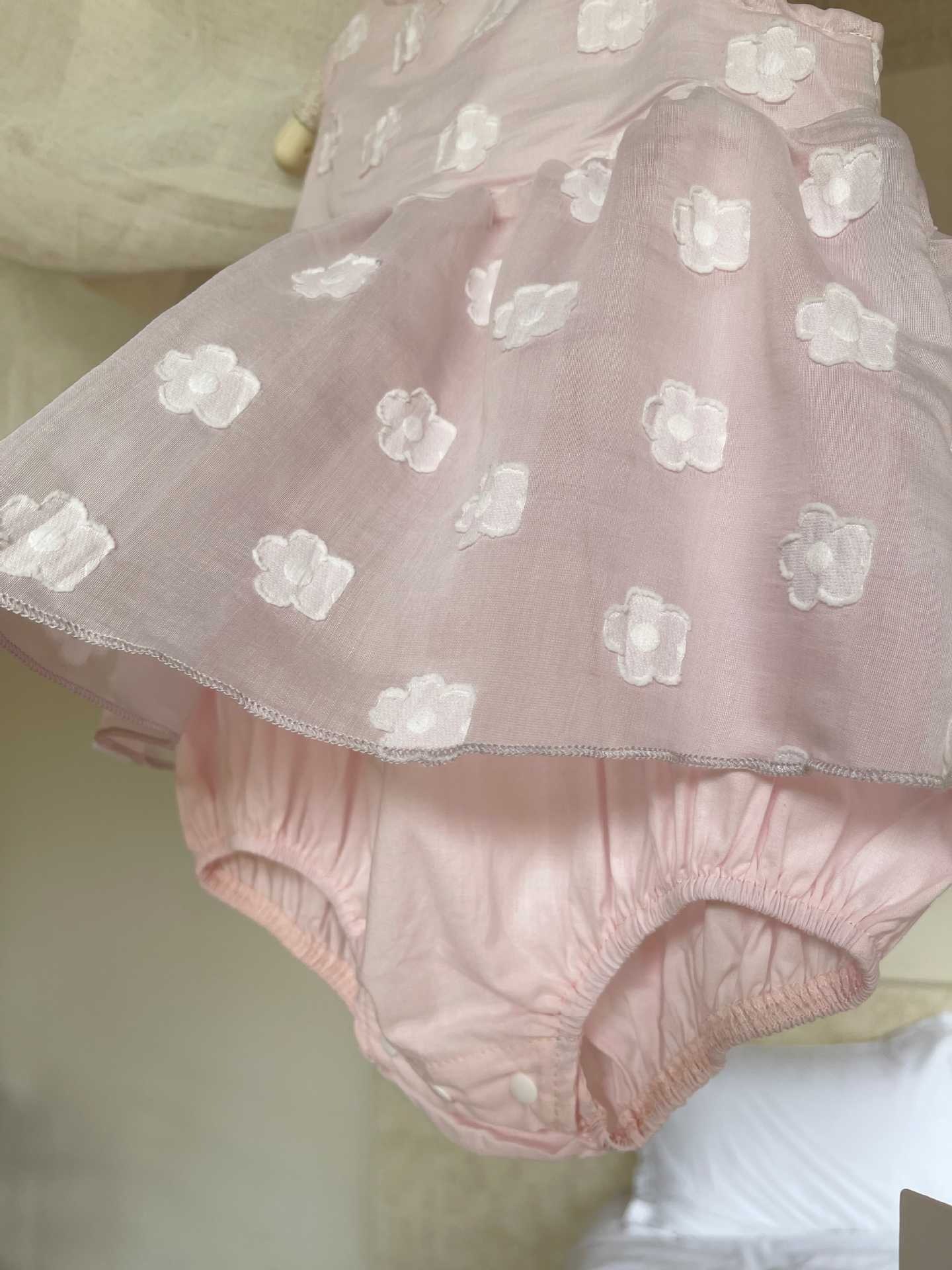 LINE_ALBUM_202649_260409_172