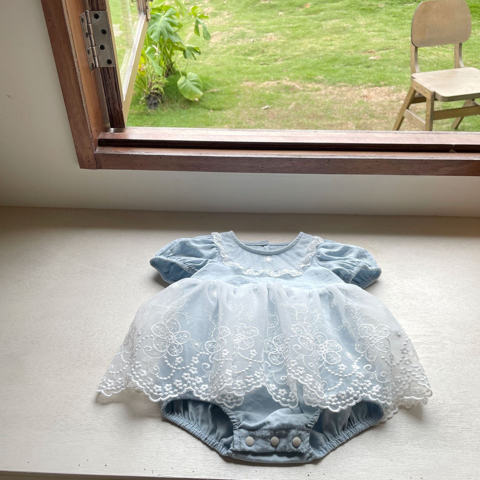 LINE_ALBUM_202649_260409_192